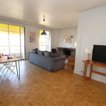 Apartment Flandrin, Eiffel Tower View Parigi