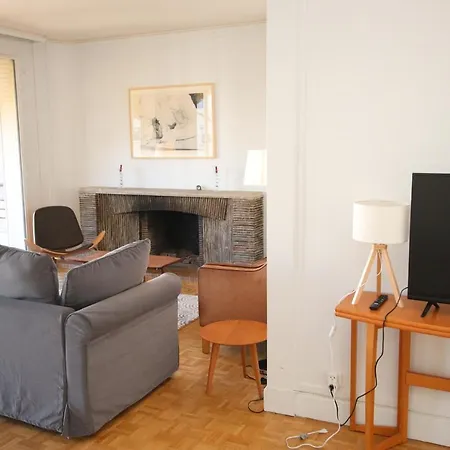 Apartment Flandrin, Eiffel Tower View